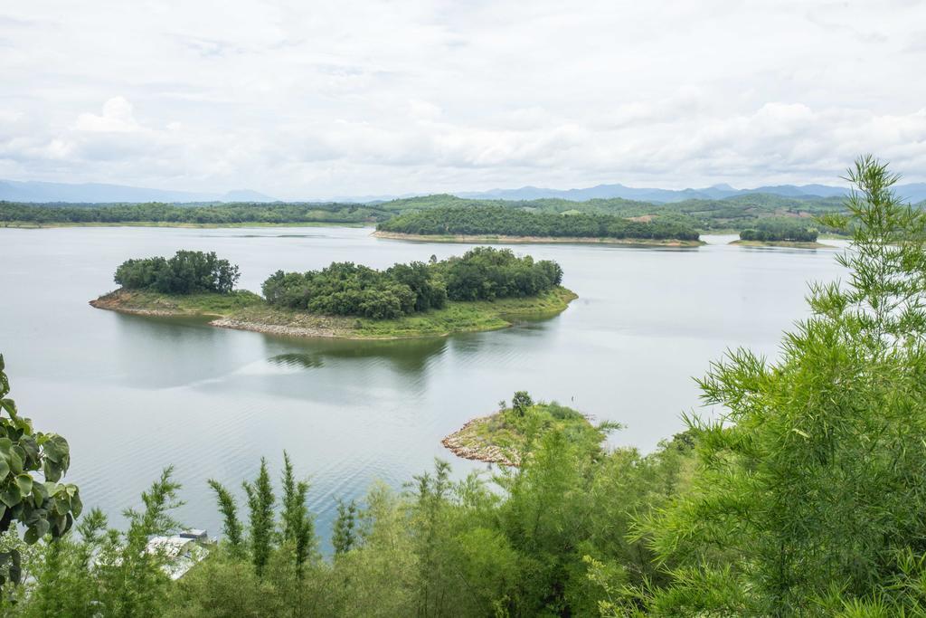 Thawsi Lake Hill Si Sawat Εξωτερικό φωτογραφία